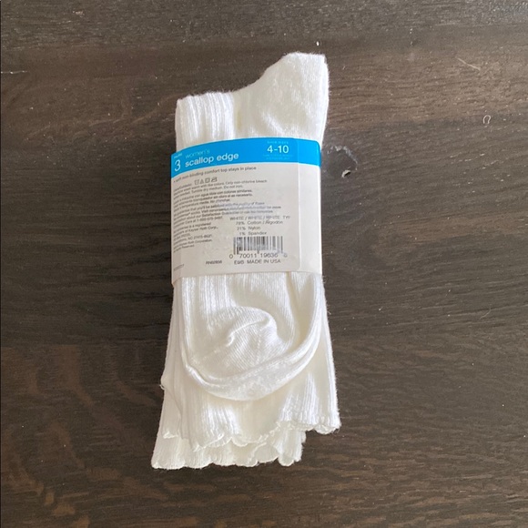 White Casual Socks Pack - Picture 2 of 4